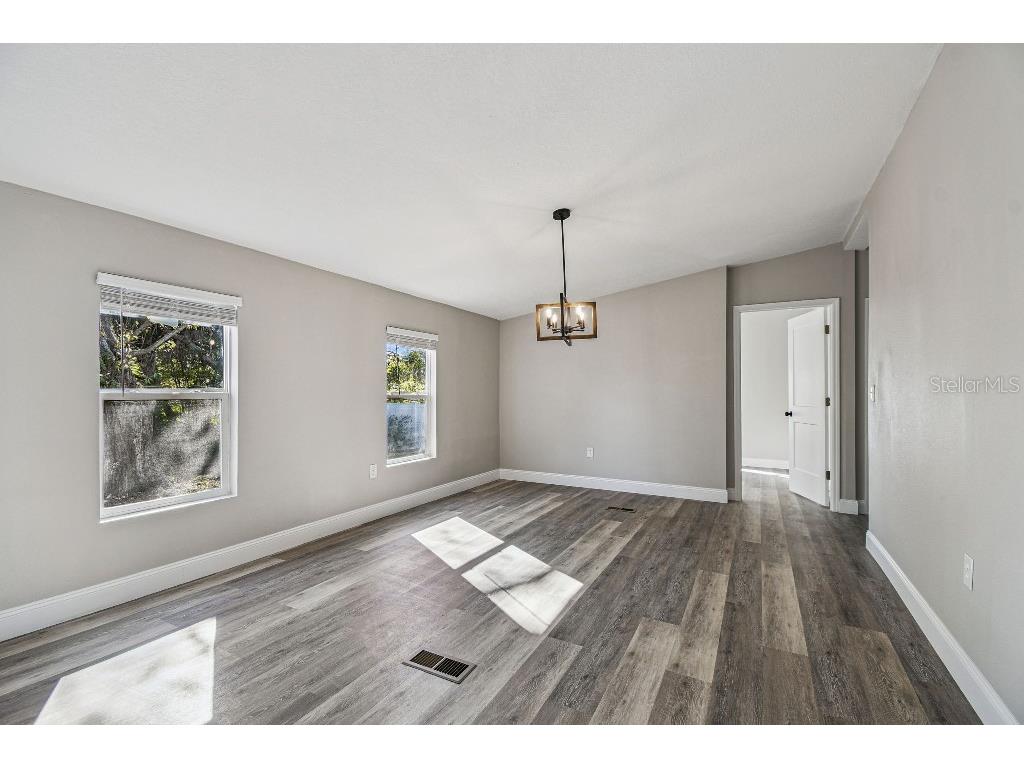 7019 50th Avenue S Tampa FL 33619 TB8457114 image29