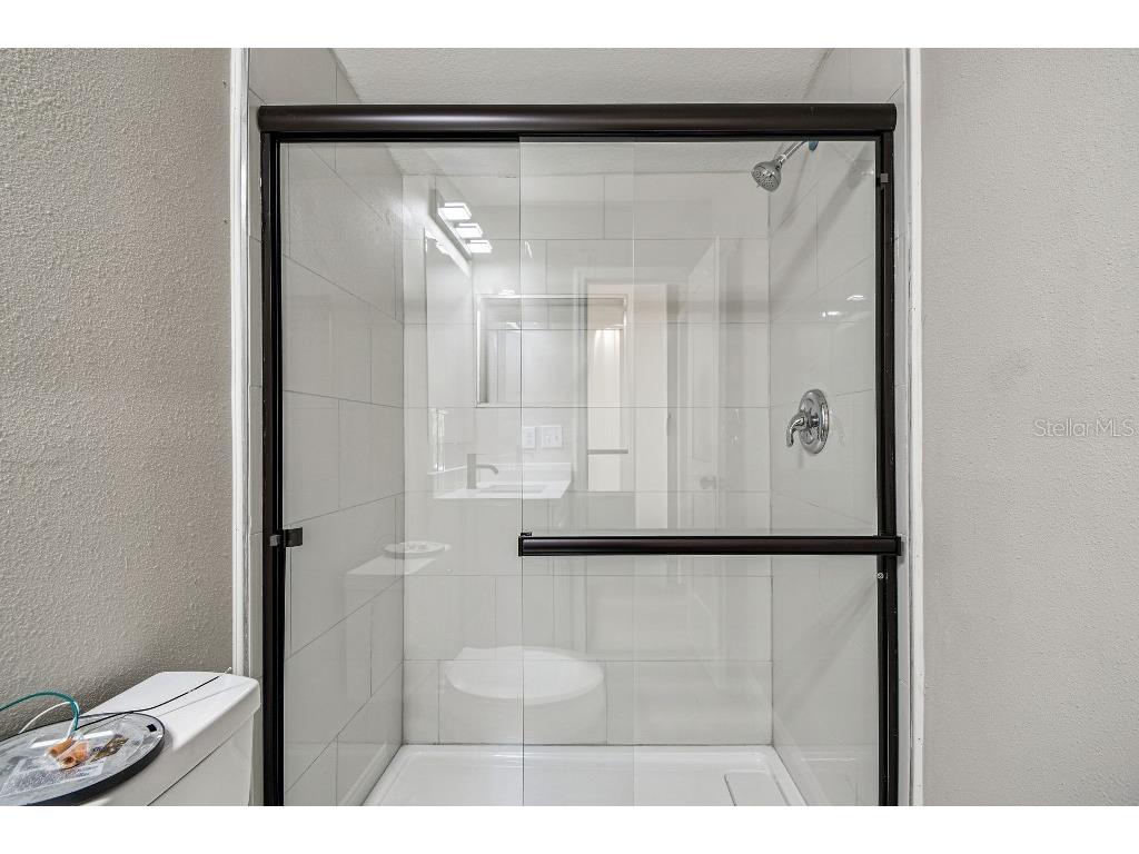 7019 50th Avenue S Tampa FL 33619 TB8457114 image37