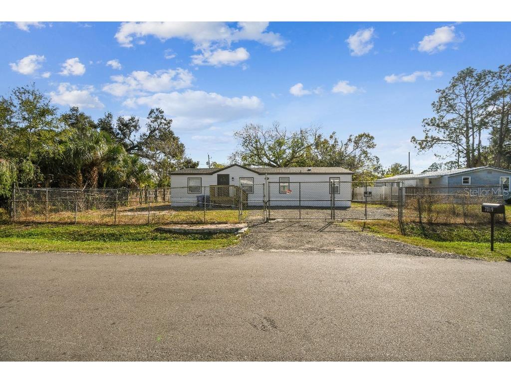 7019 50th Avenue S Tampa FL 33619 TB8457114 image4