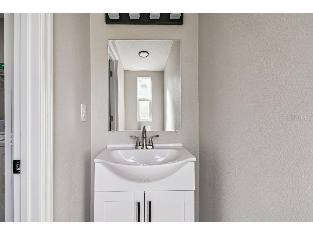 7019 50th Avenue S Tampa FL 33619 TB8457114 image47