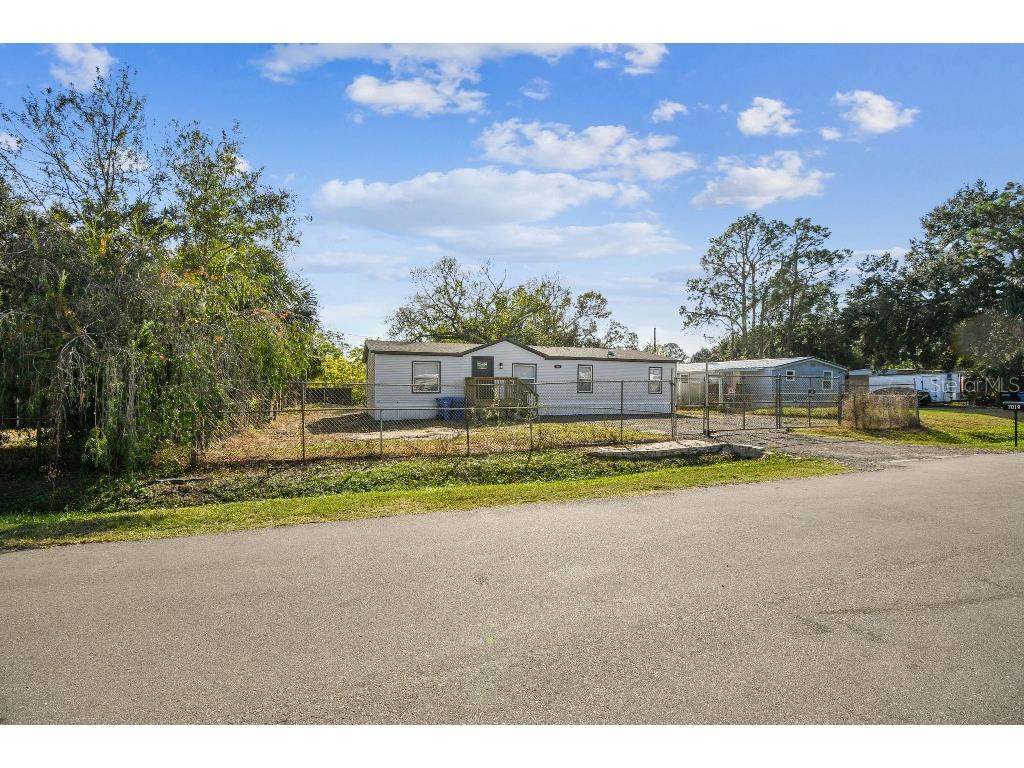 7019 50th Avenue S Tampa FL 33619 TB8457114 image5