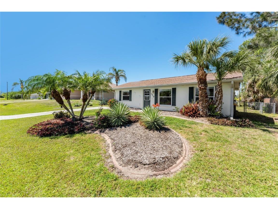 7019 Janette Street Englewood FL 34224 D6141418 image1