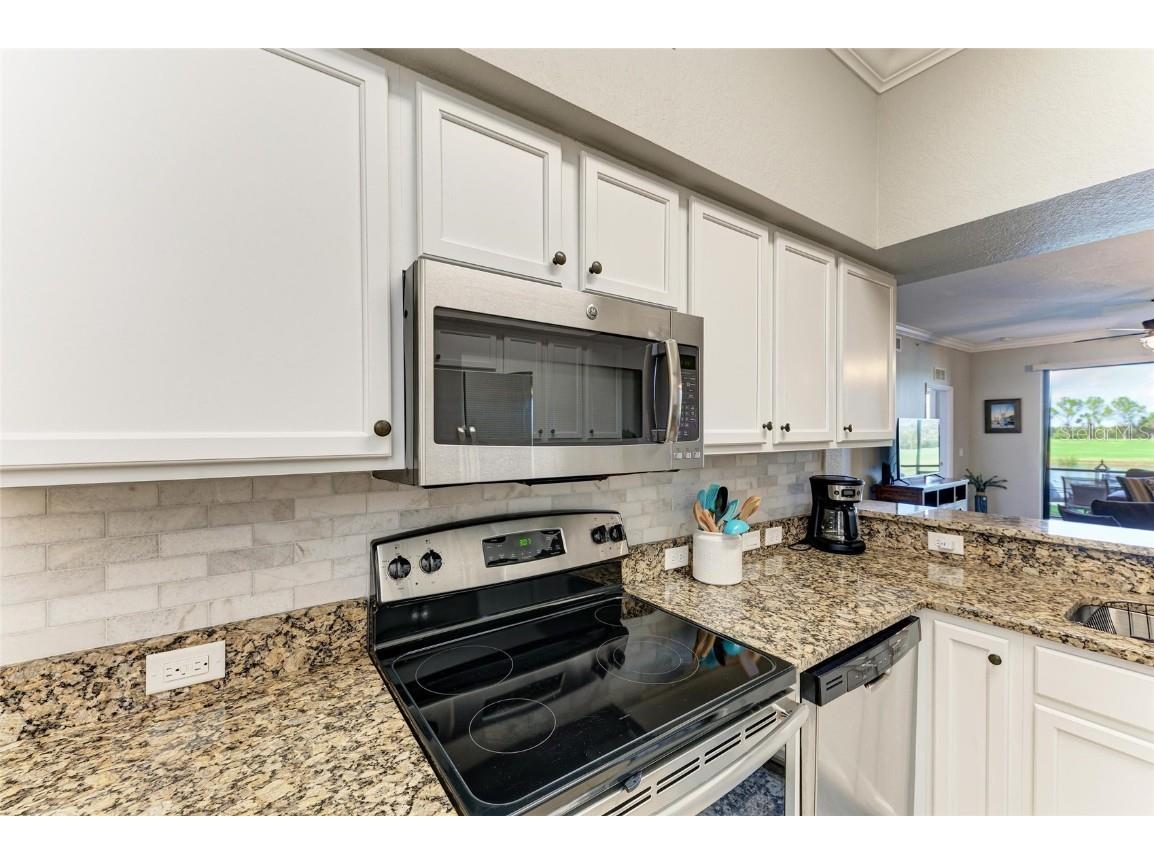 7019 River Hammock Drive #104 Bradenton FL 34212 A4640114 image20