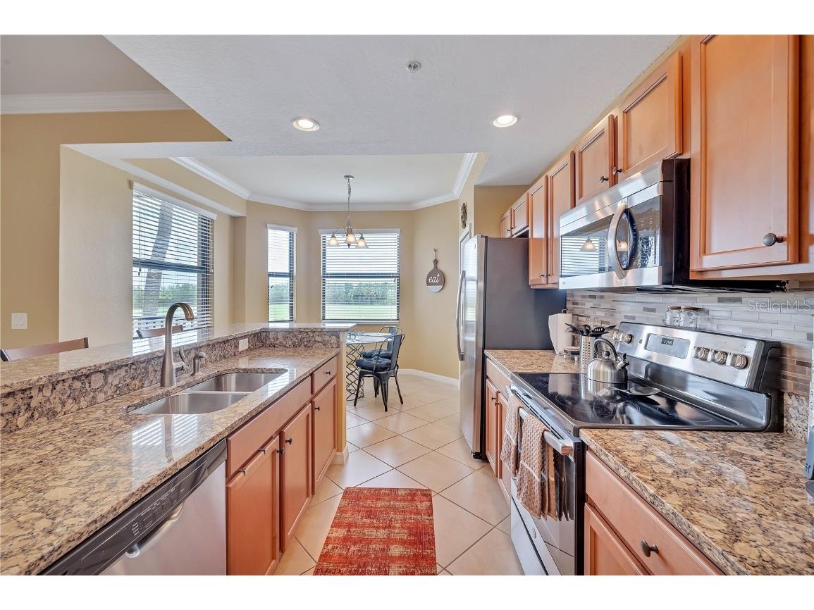 7019 River Hammock Drive #202 Bradenton FL 34212 - MANATEE RIVER A4670893 image12