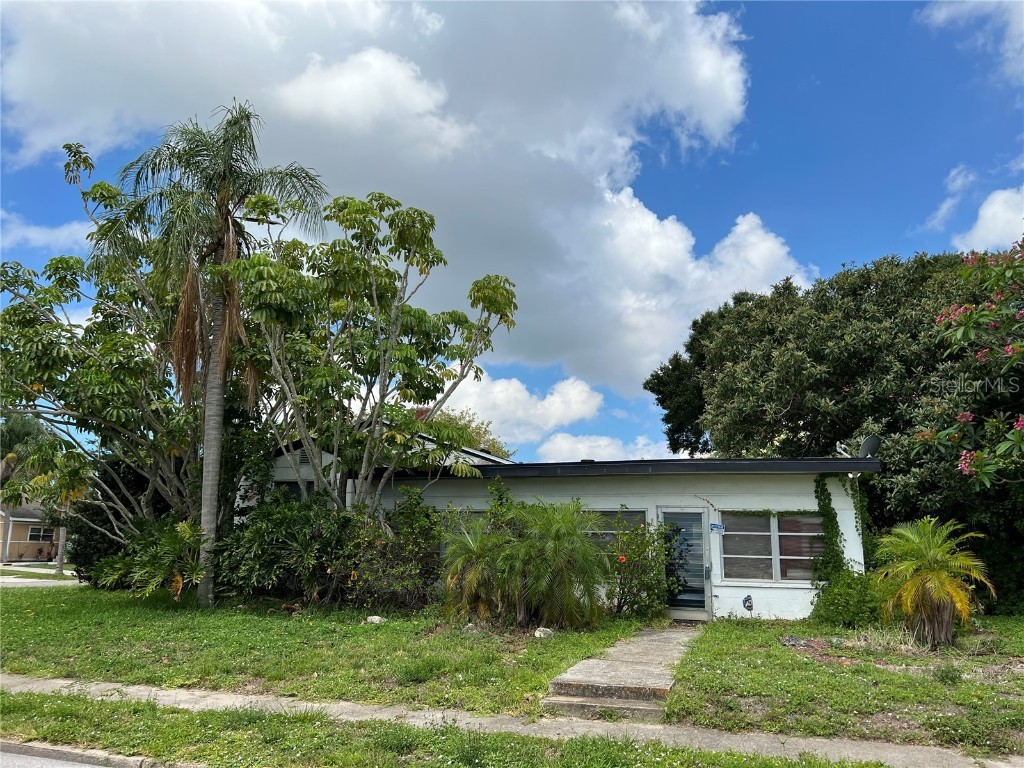 702 20th Avenue W Bradenton FL 34205 A4573768 image1