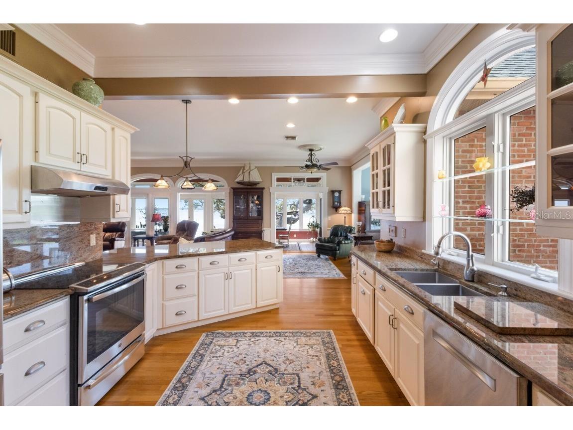 702 32nd Avenue W Palmetto FL 34221 - MANATEE RIVER A4665494 image16