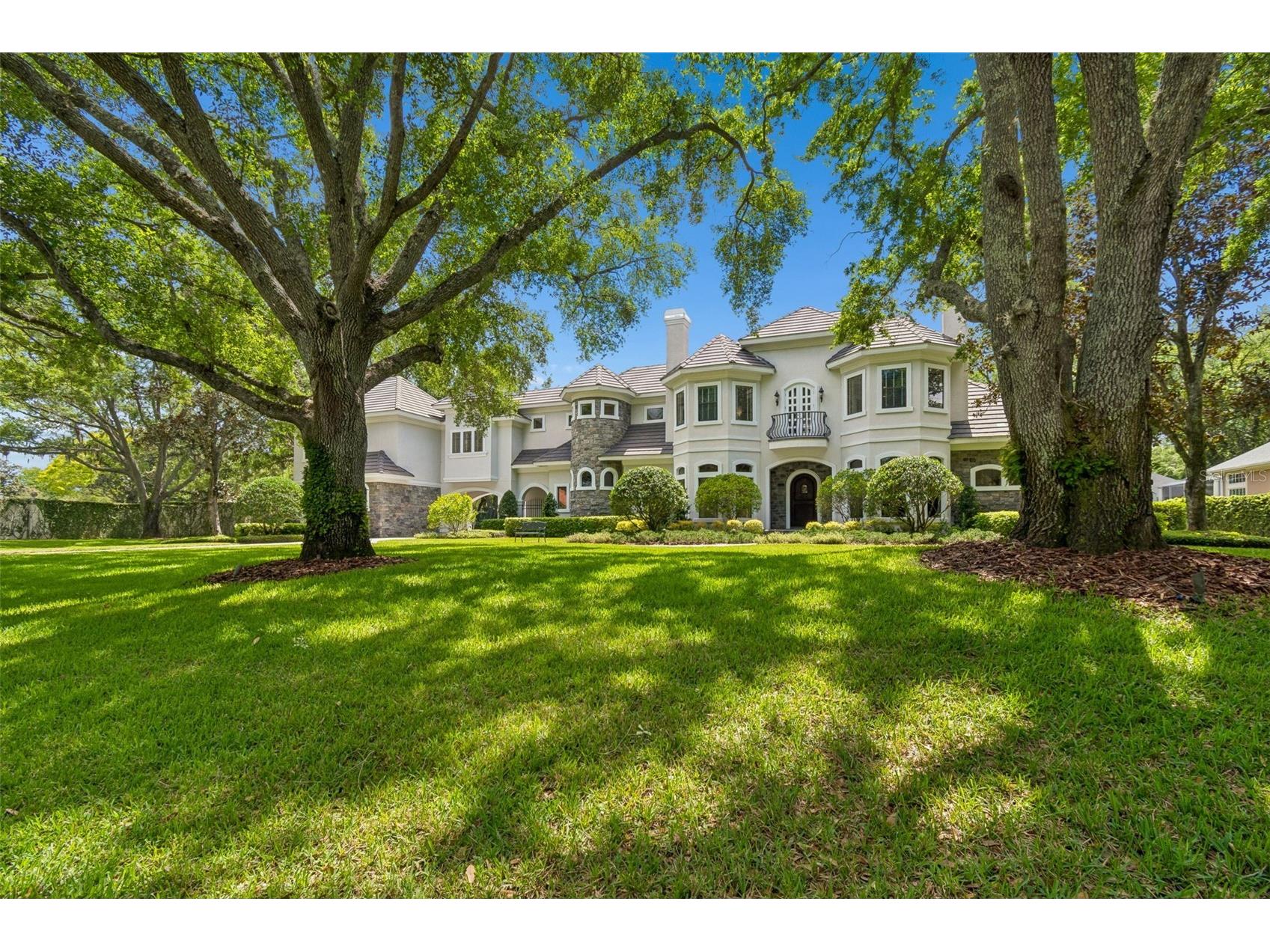 702 Berrocales De Avila Tampa FL 33613 TB8495311 image3