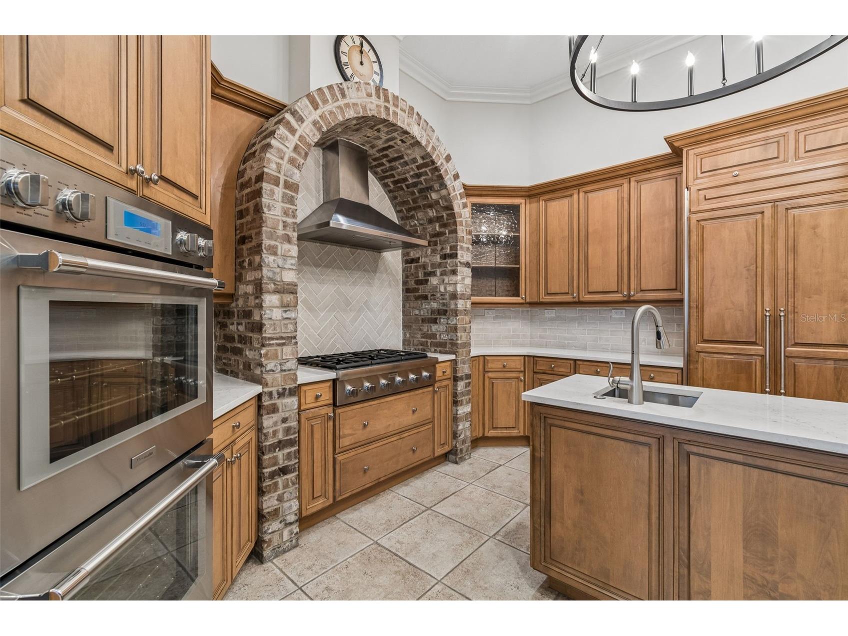 702 Berrocales De Avila Tampa FL 33613 TB8495311 image32