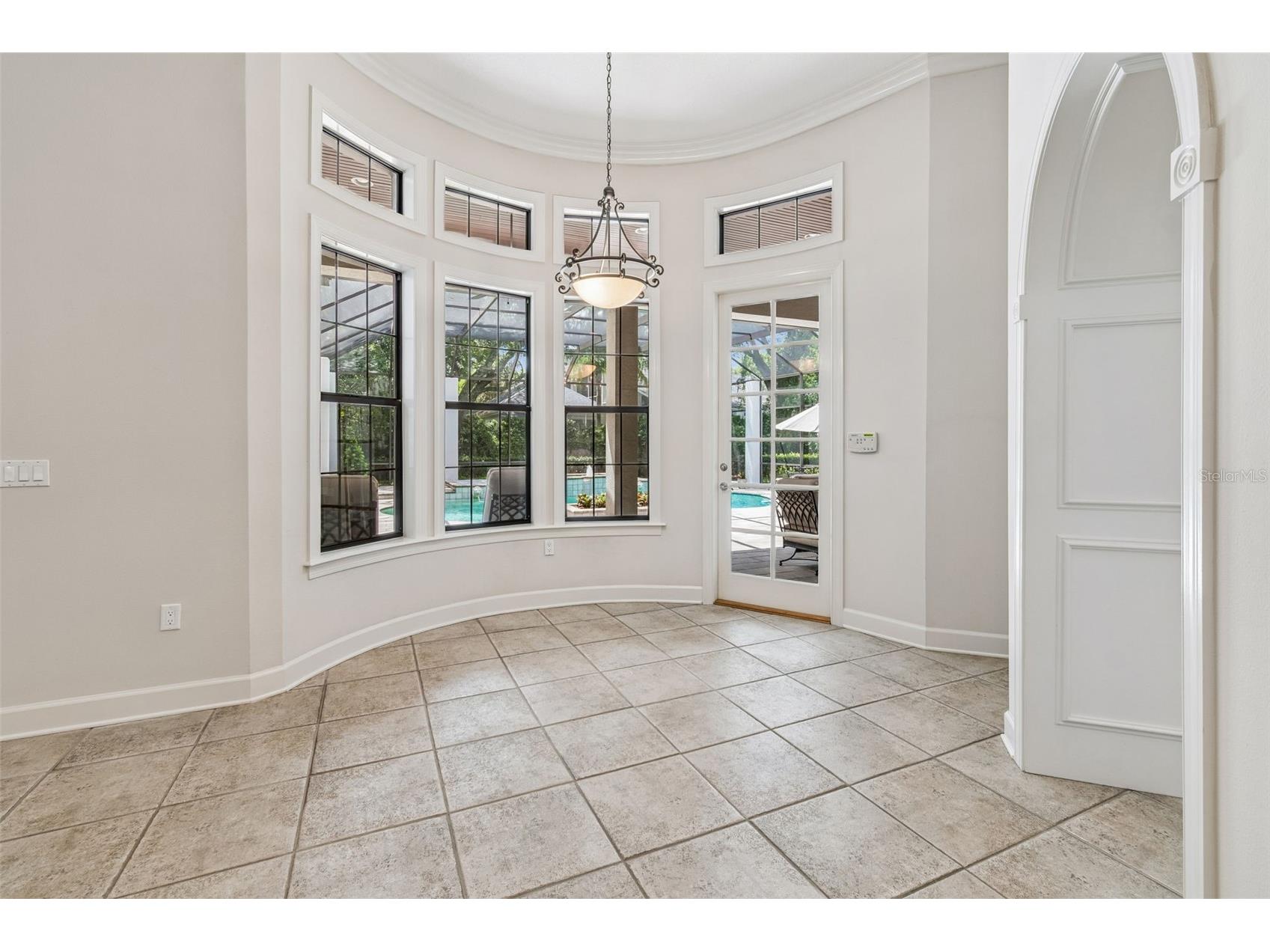 702 Berrocales De Avila Tampa FL 33613 TB8495311 image37