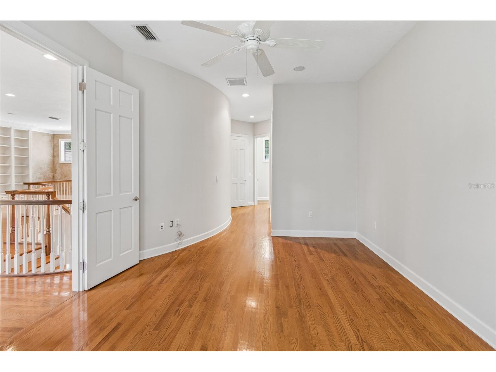 702 Berrocales De Avila Tampa FL 33613 TB8495311 image50