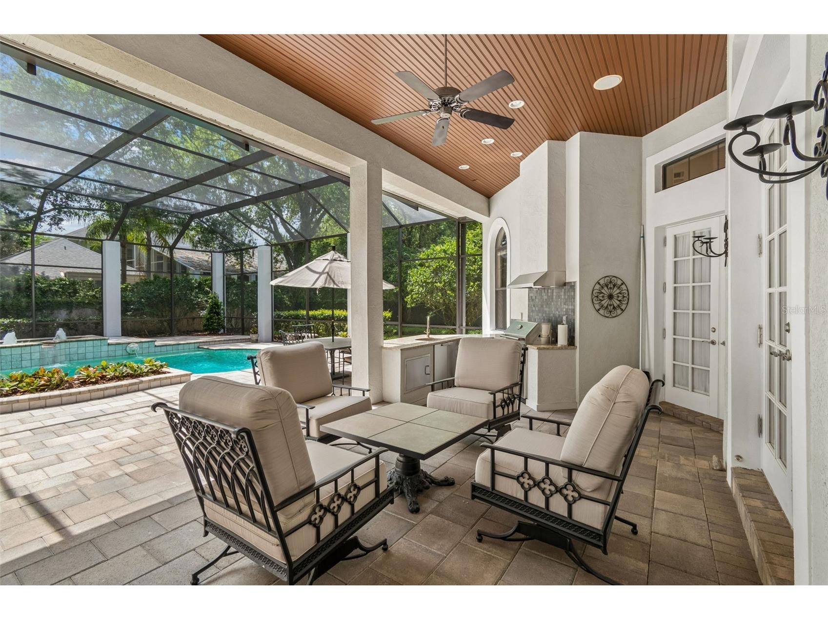 702 Berrocales De Avila Tampa FL 33613 TB8495311 image64