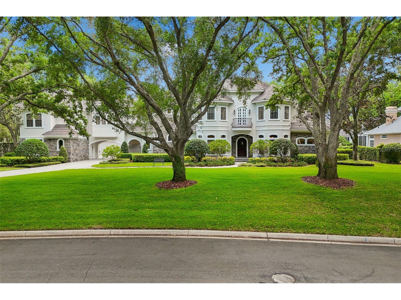 702 Berrocales De Avila Tampa FL 33613 TB8495311 image75