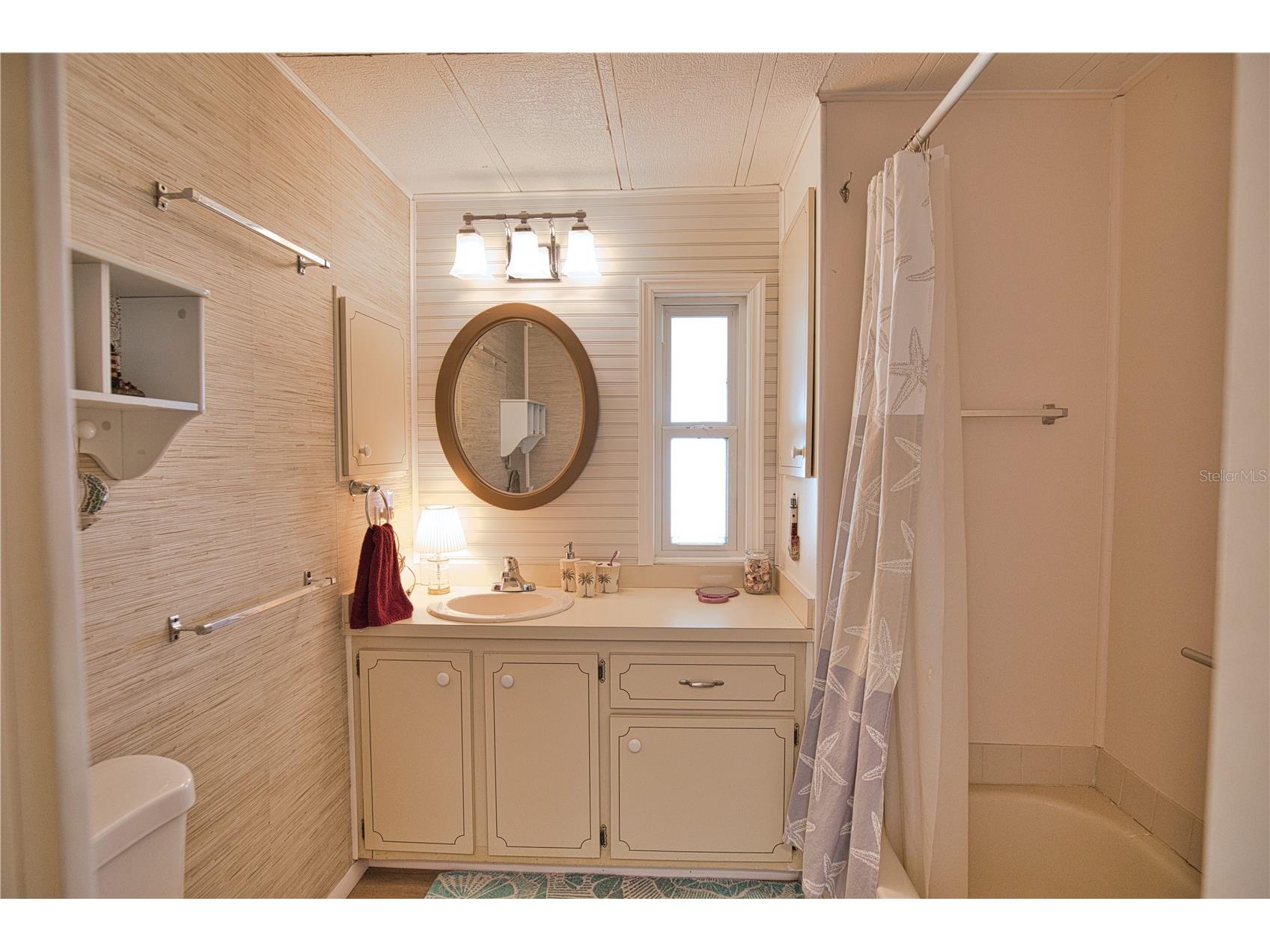 702 Blanca North Port FL 34287 TB8501209 image32