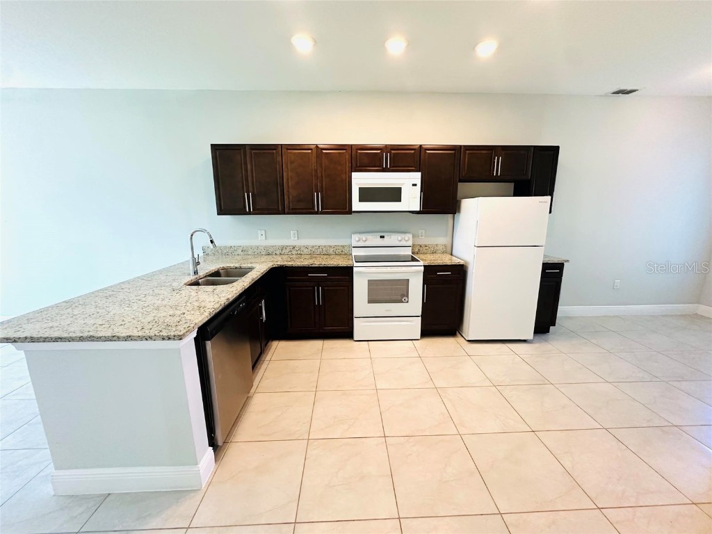 702 Bluebill Place #A Kissimmee FL 34759 TB8431825 image6