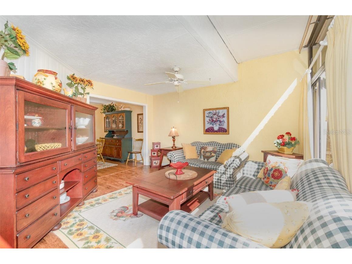 702 Clusterwood Drive Yalaha FL 34797 - LAKE HARRIS TB8359735 image11