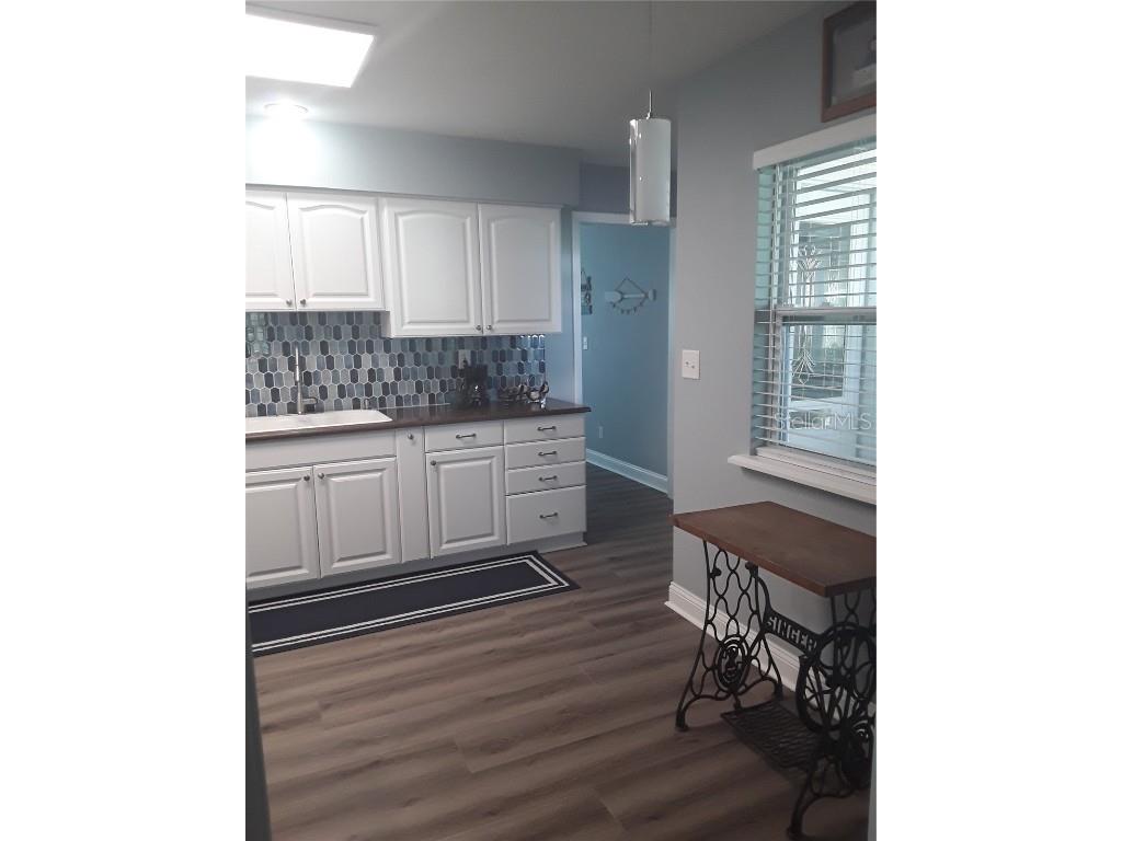 702 Cypress Place Sun City Center FL 33573 TB8401429 image32