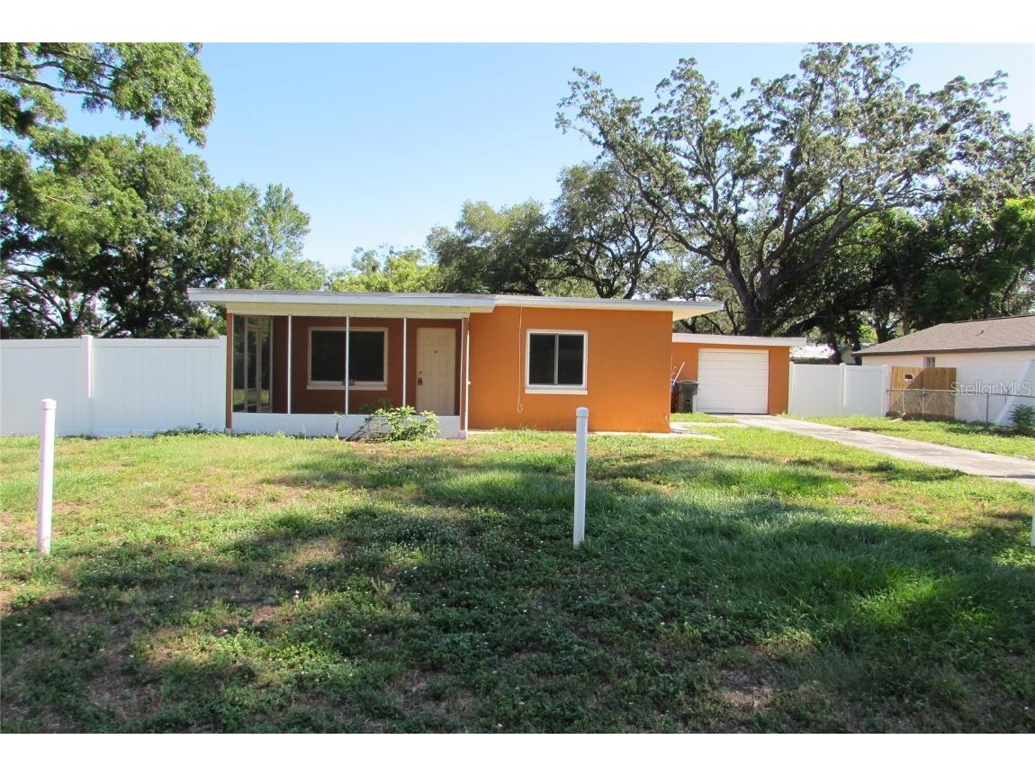 702 E 120th Avenue Tampa FL 33612 T3529960 image1