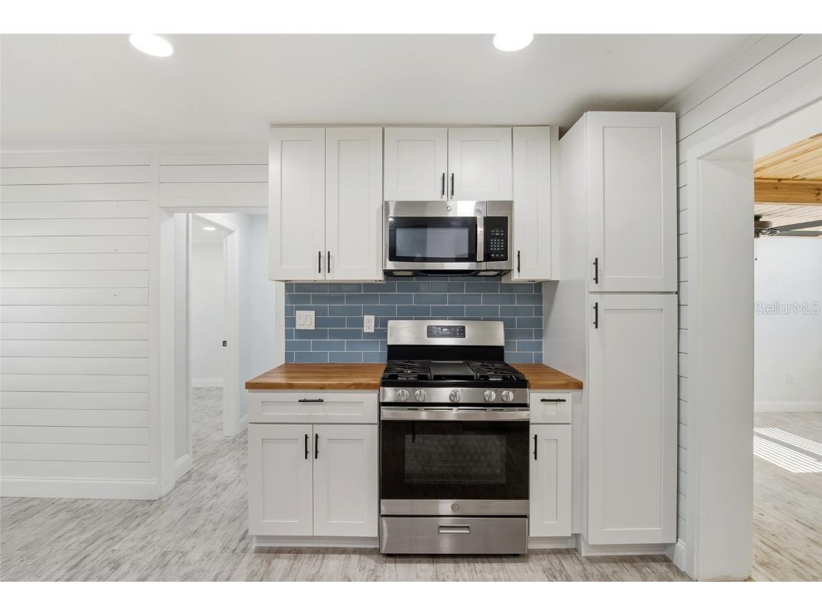 702 Eleanore Avenue New Smyrna Beach FL 32168 O6363025 image9