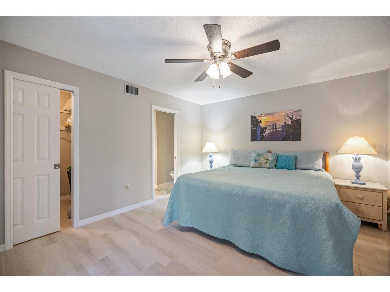 702 Fair Winds Drive #702 Nokomis FL 34275 N6144340 image18