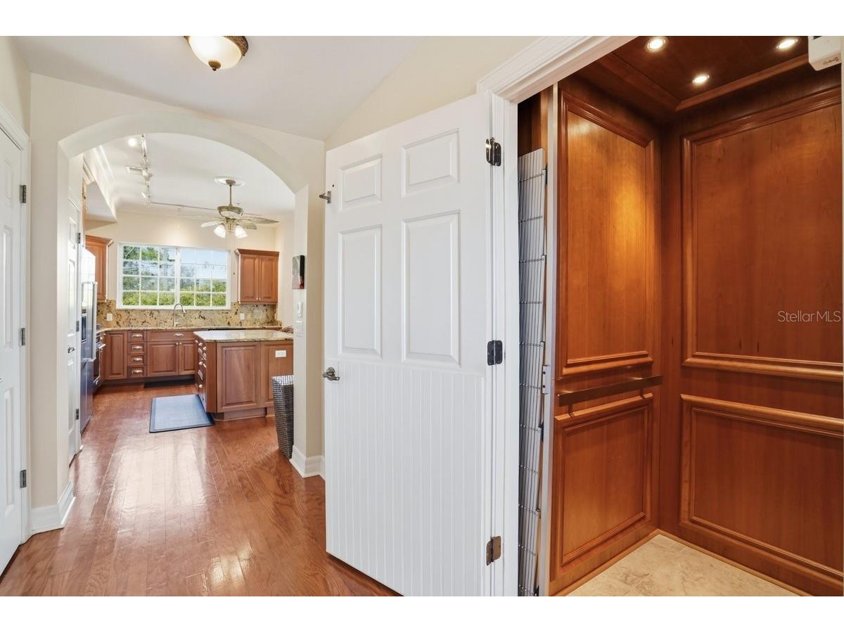702 Granada Avenue #7 Venice FL 34285 N6143204 image33