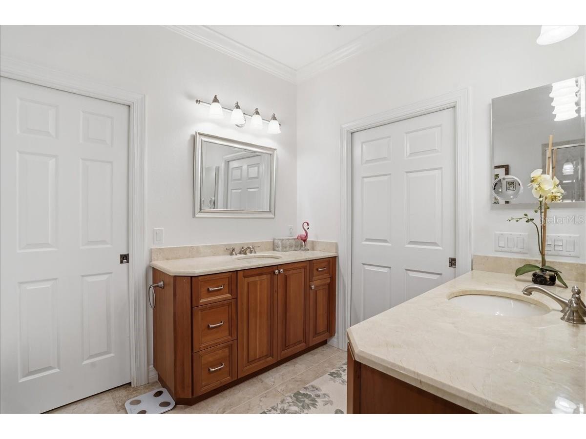702 Granada Avenue #7 Venice FL 34285 N6143204 image58