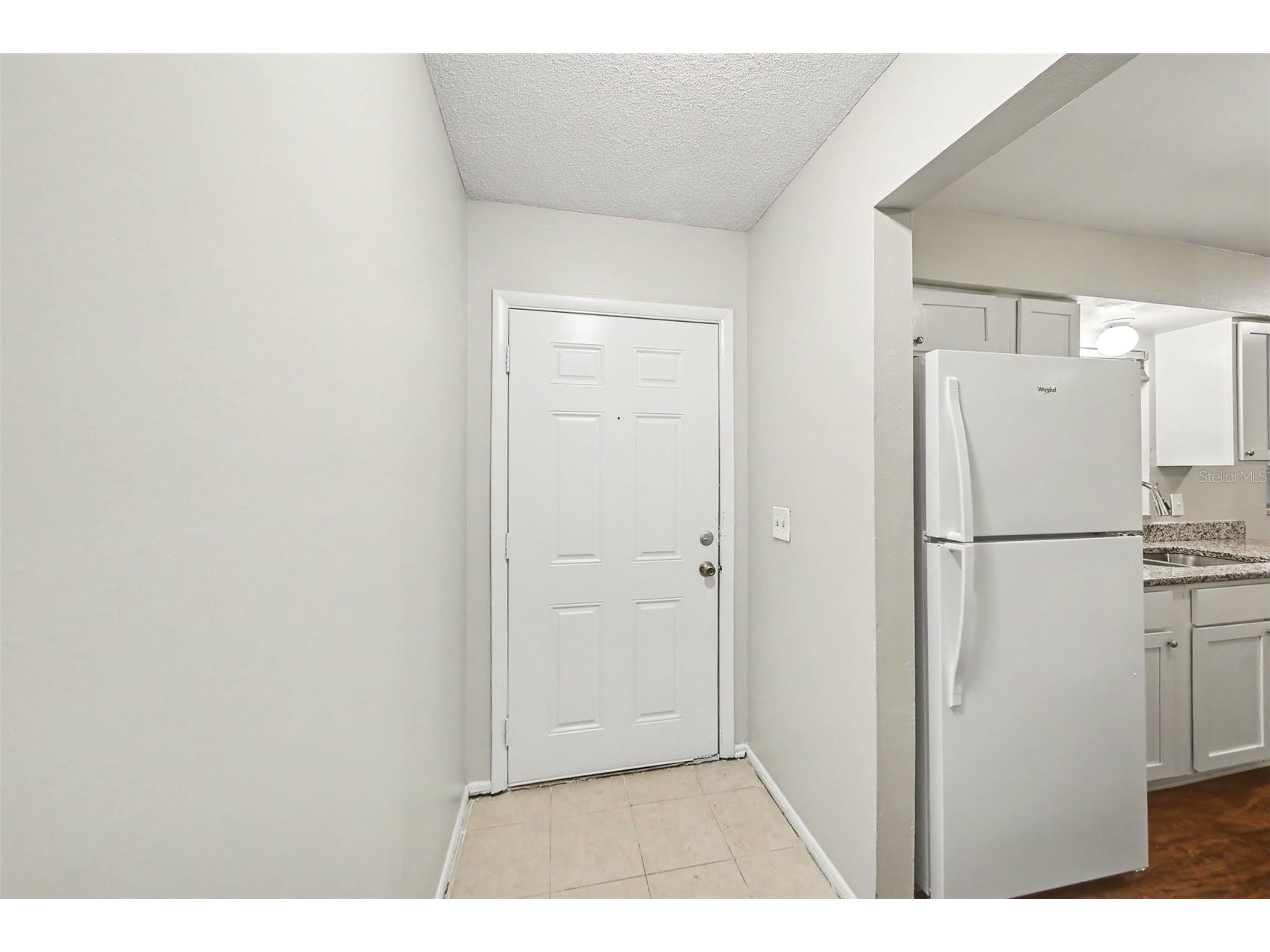 702 Gregory Court Altamonte Springs FL 32701 O6407033 image2