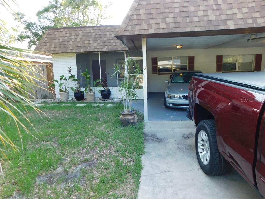 702 Heritage Lane #B Largo FL 33770 U8203518 image1