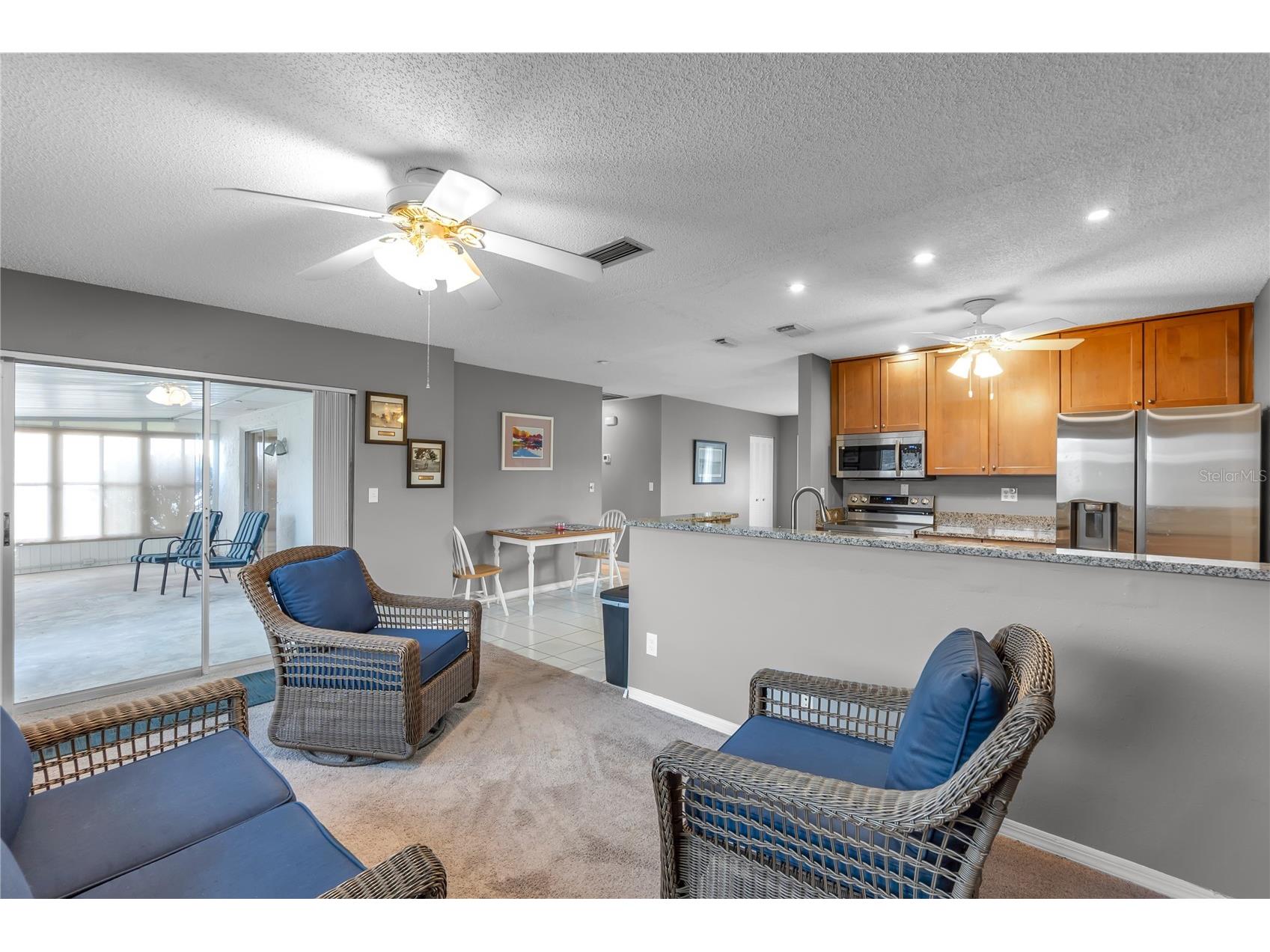 702 Huxley Place Sun City Center FL 33573 A4689086 image10