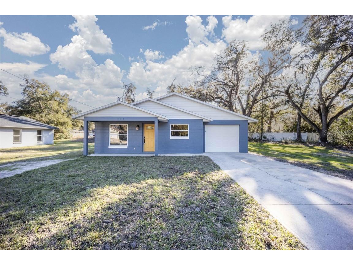 702 Kilgore Street Wildwood FL 34785 G5065288 image1