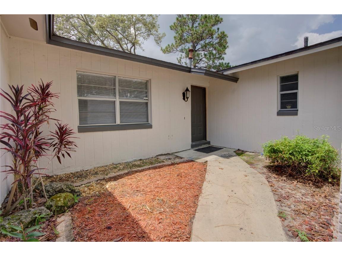 702 Laurel Way Casselberry FL 32707 O6124635 image1