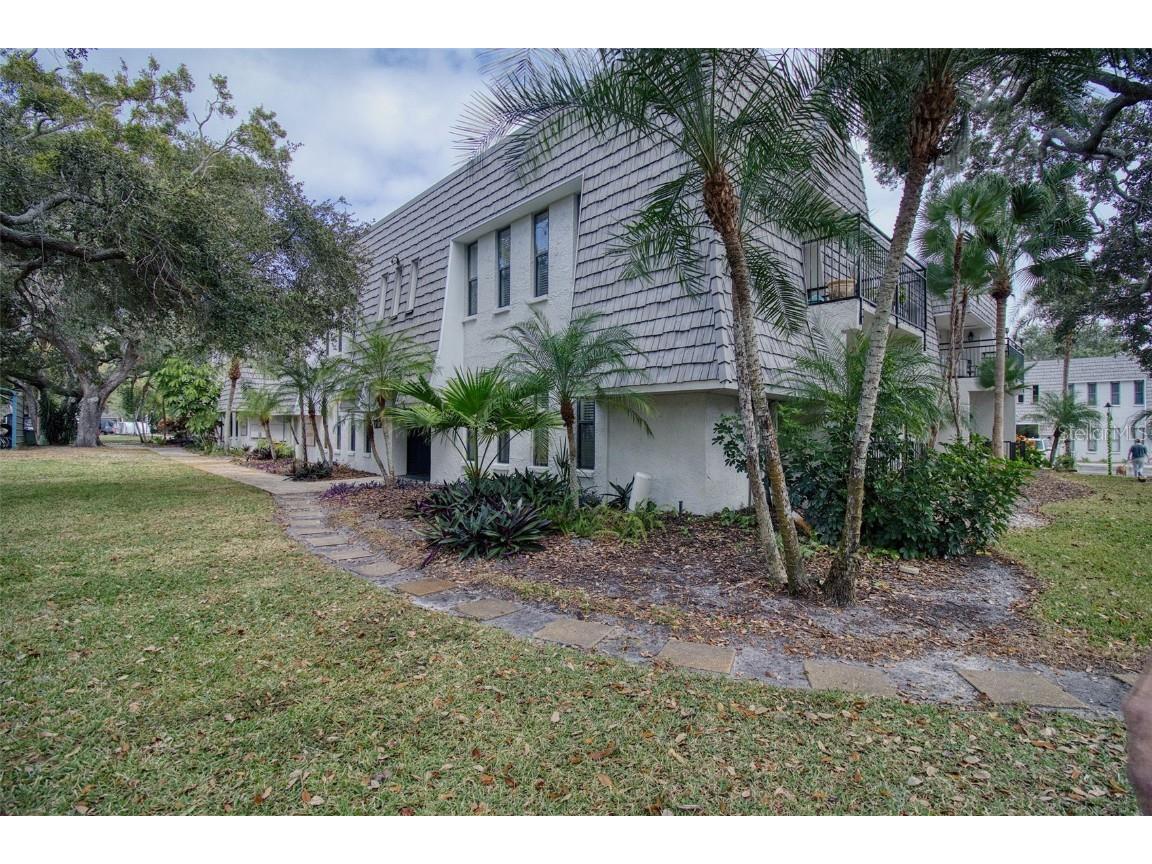 702 Lyndhurst Street #821 Dunedin FL 34698 TB8441733 image1
