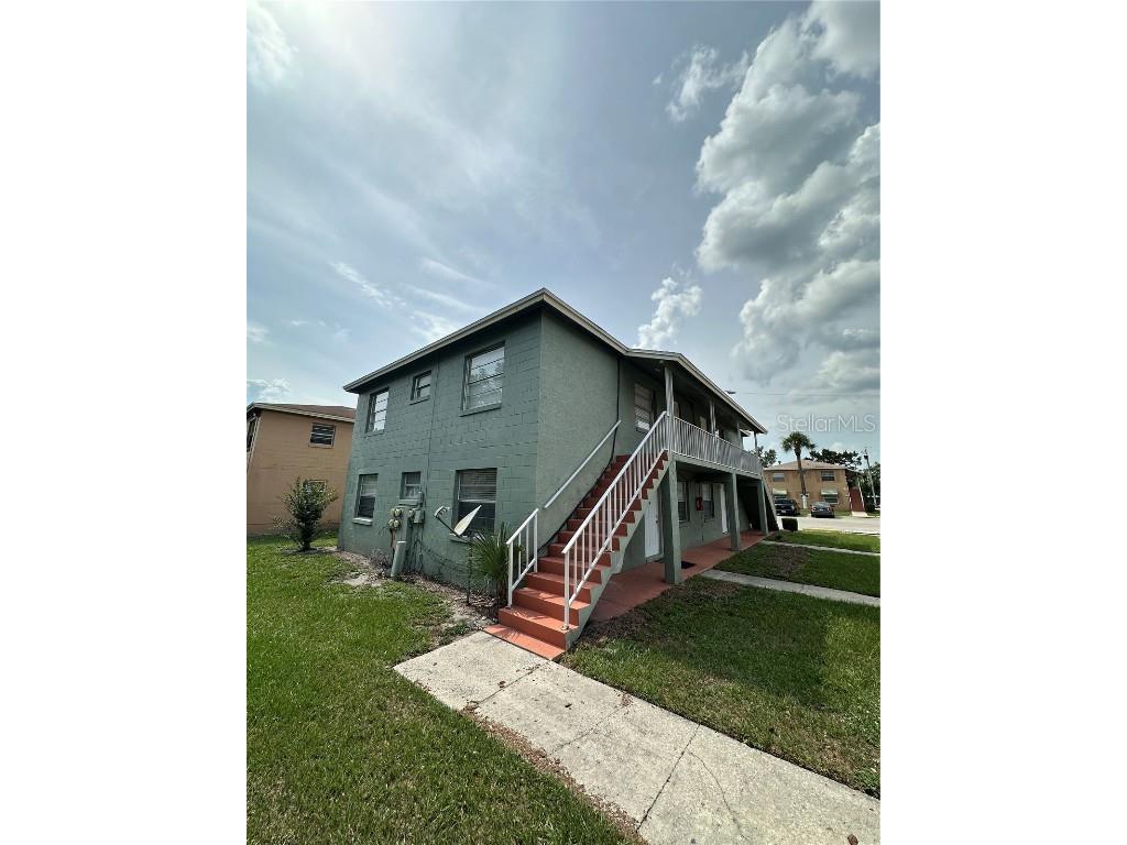 702 Michigan Court #4 Saint Cloud FL 34769 S5128016 image1