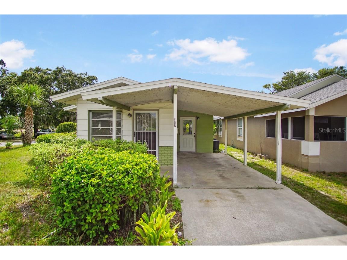 702 N 8th St Haines City FL 33844 S5089922 image1