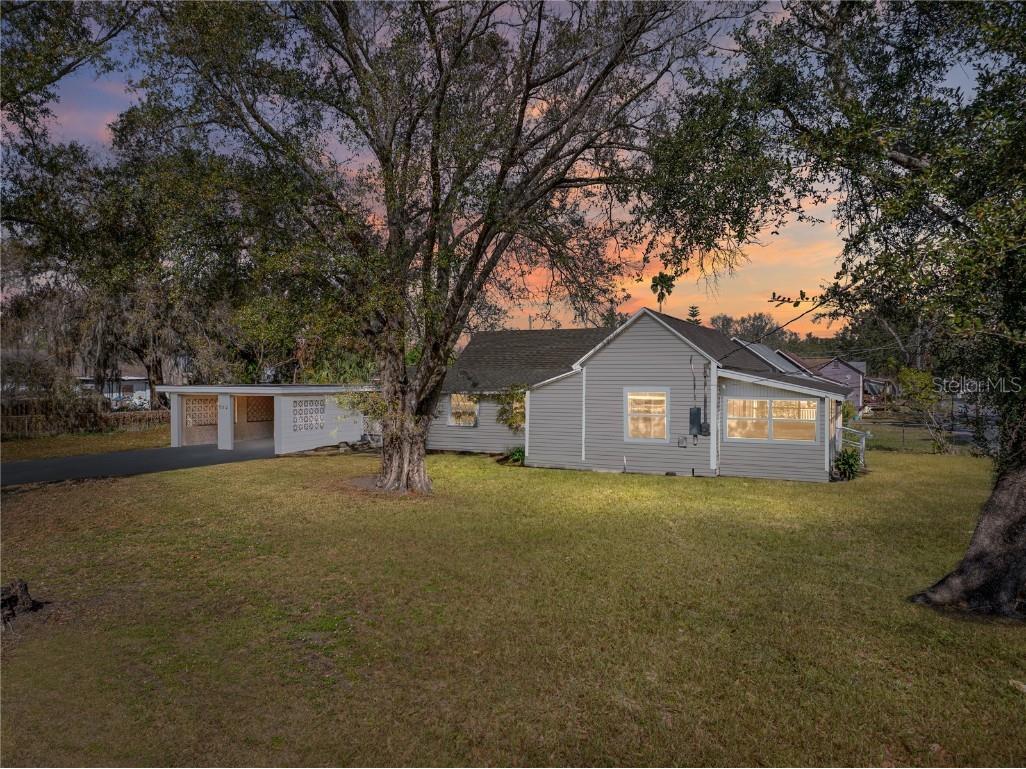 702 NW 1st Avenue Mulberry FL 33860 L4950394 image1