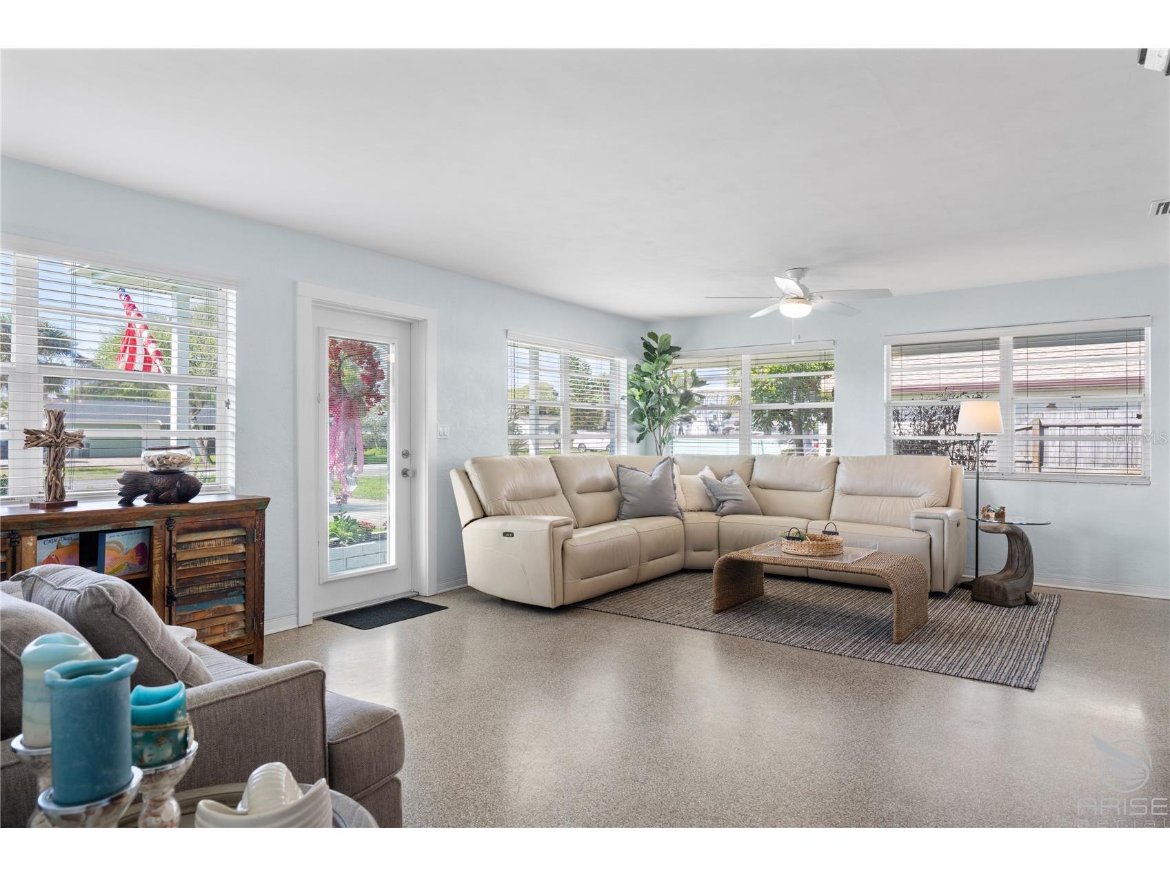 702 Ocean Avenue New Smyrna Beach FL 32169 NS1087771 image30