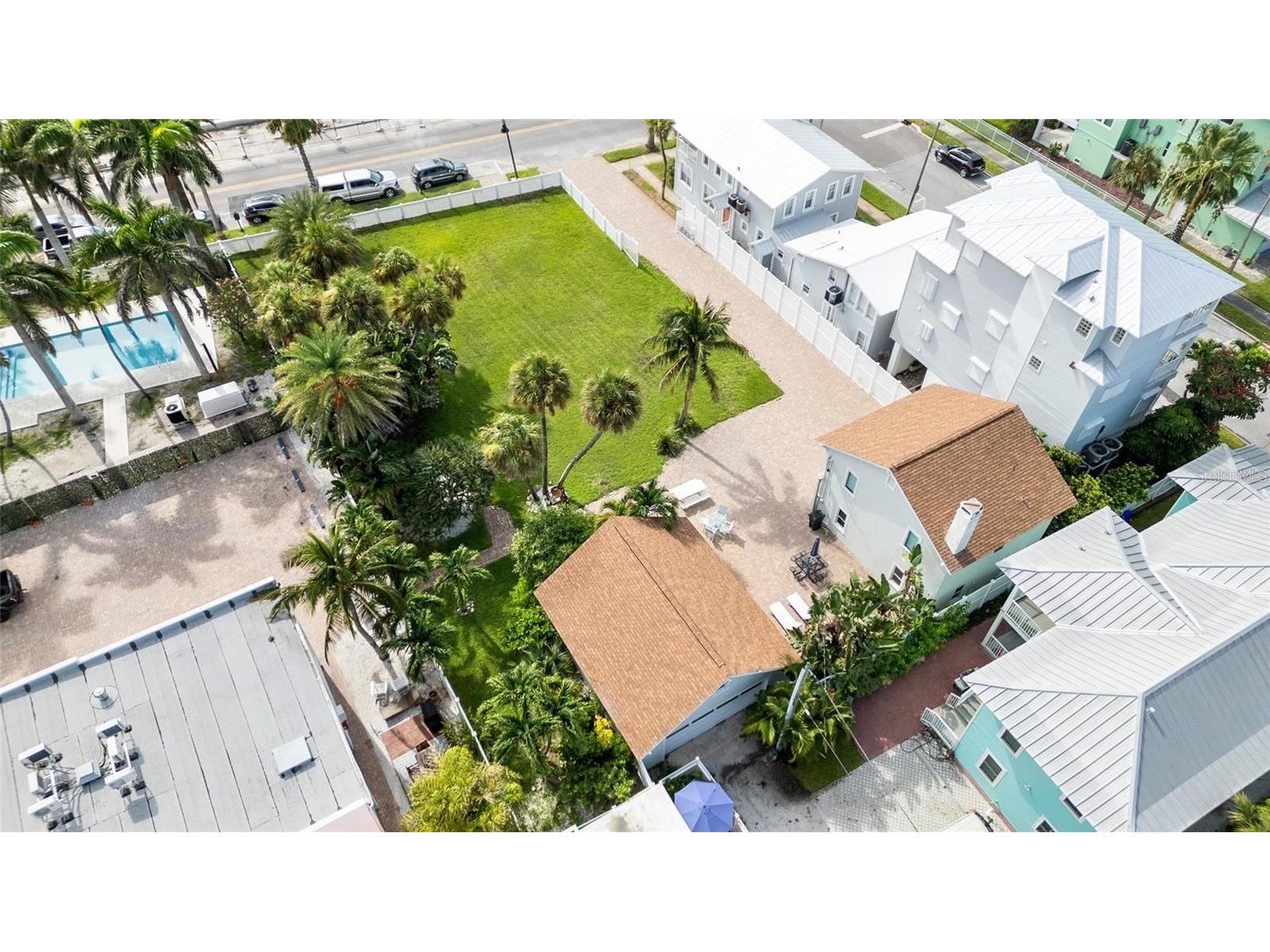 702 Pass A Grille Way Saint Pete Beach FL 33706 TB8364677 image10