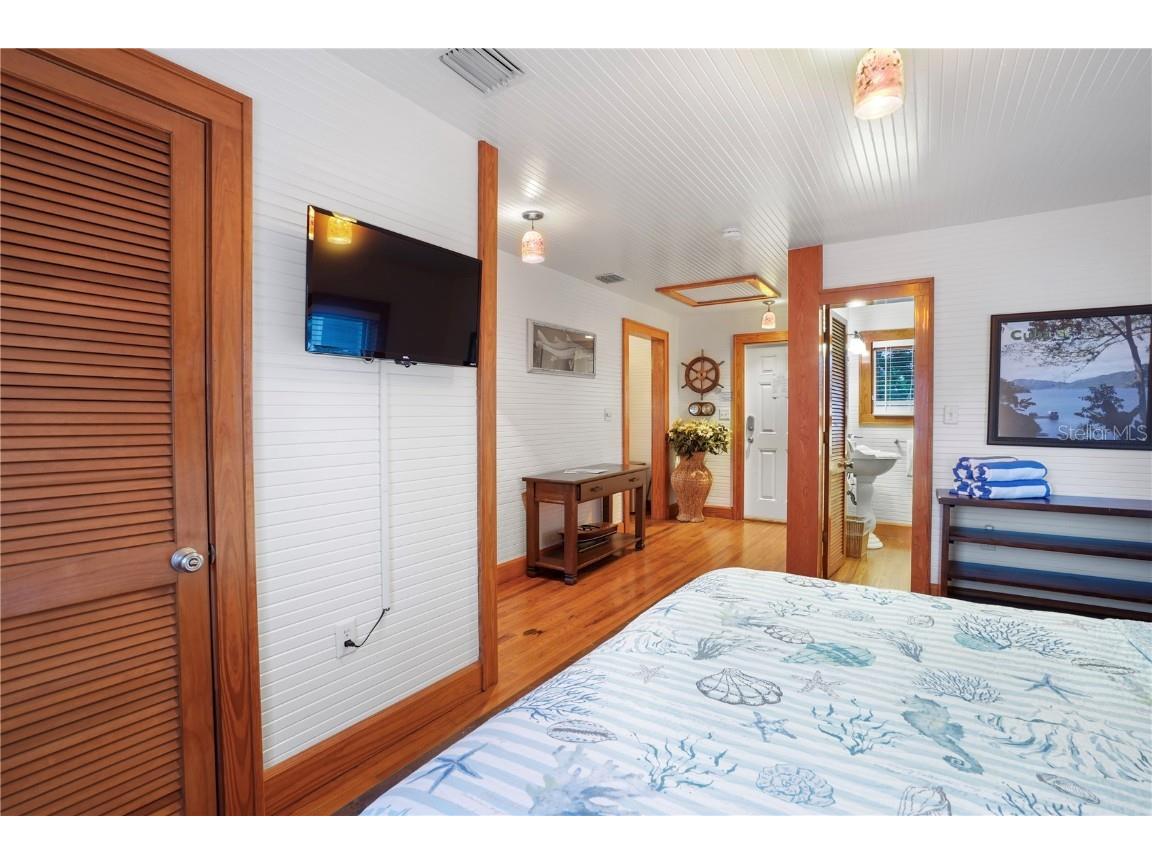 702 Pass A Grille Way Saint Pete Beach FL 33706 TB8364679 image23