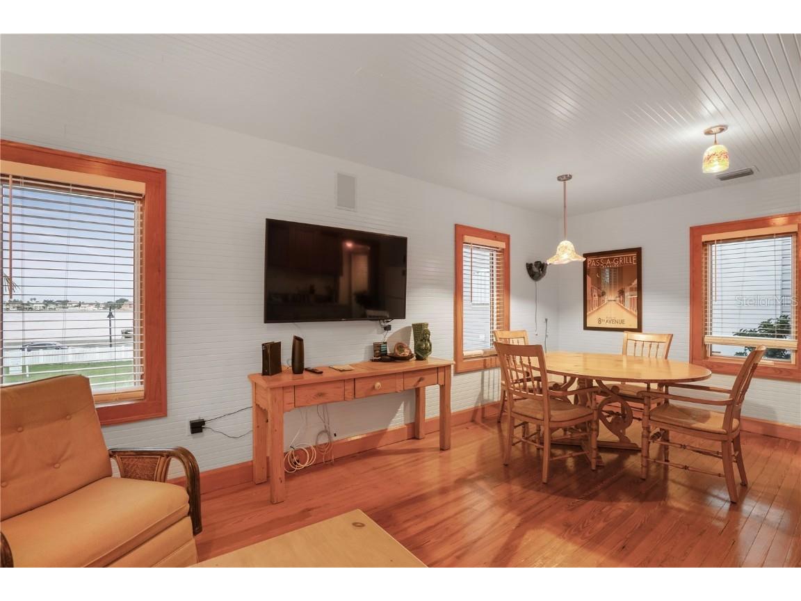 702 Pass A Grille Way Saint Pete Beach FL 33706 TB8364679 image27