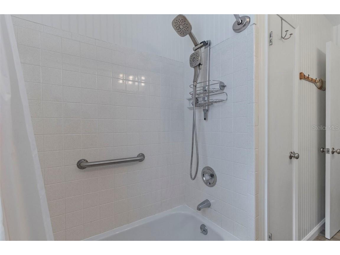 702 Poinciana Road Nokomis FL 34275 C7516298 image17