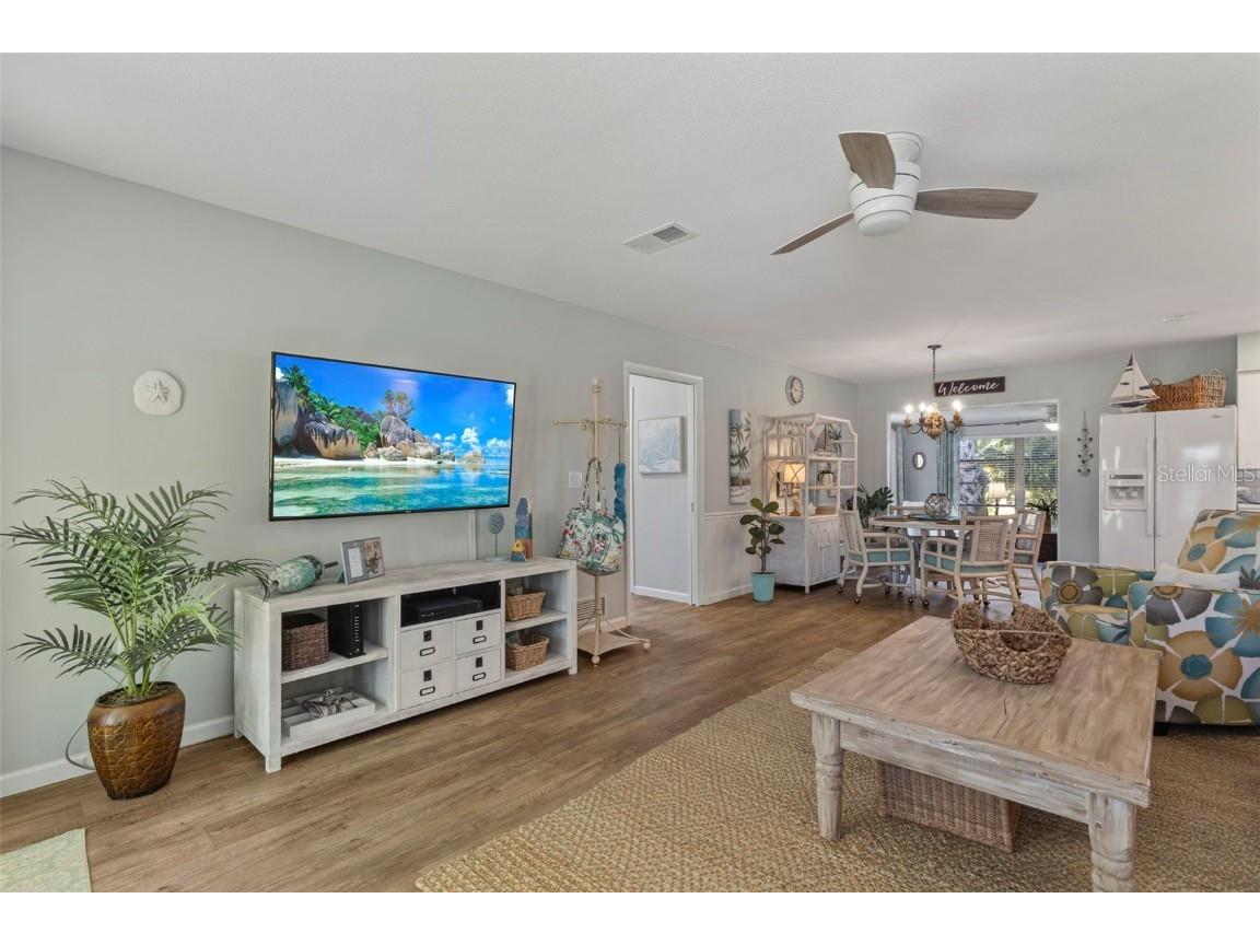 702 Poinciana Road Nokomis FL 34275 C7516298 image5