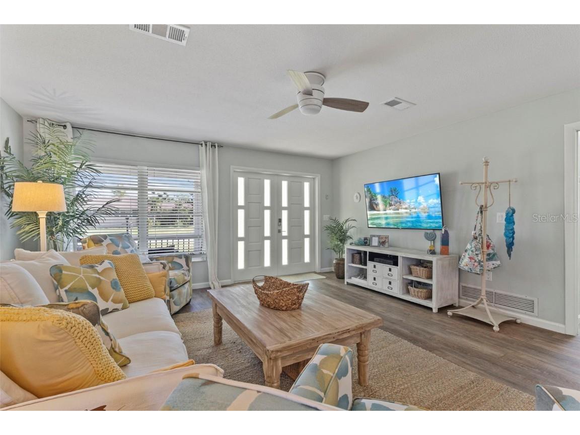 702 Poinciana Road Nokomis FL 34275 C7516298 image7