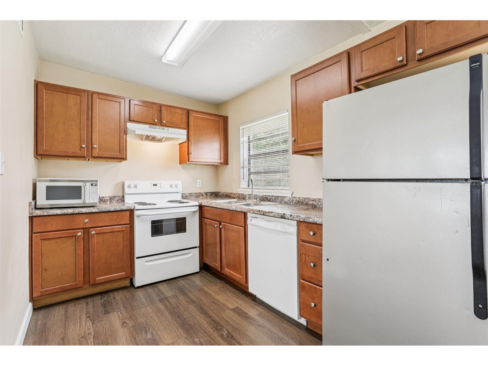 702 S Solandra Drive Orlando FL 32807 O6370125 image7