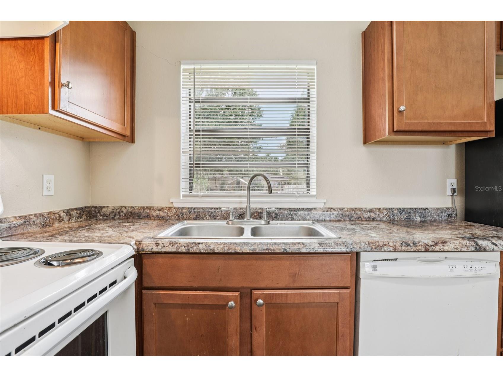 702 S Solandra Drive Orlando FL 32807 O6370125 image8