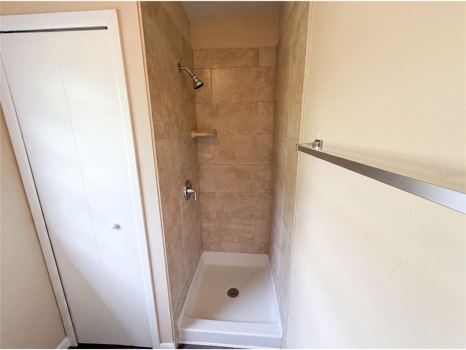 702 S Solandra Drive Orlando FL 32807 O6413917 image20