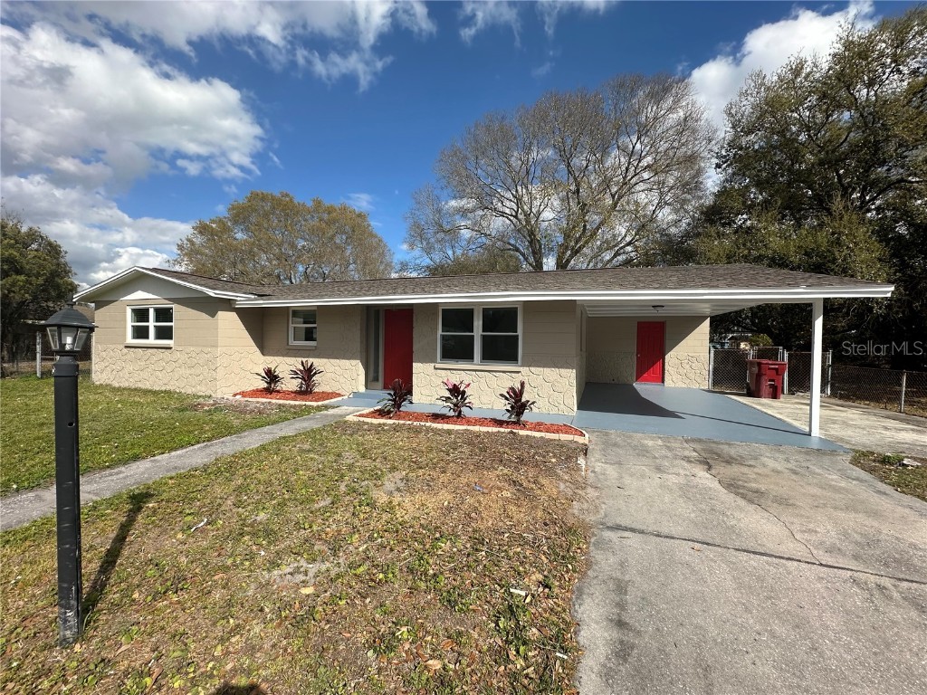 702 S Wilkins Avenue Plant City FL 33563 T3504375 image1