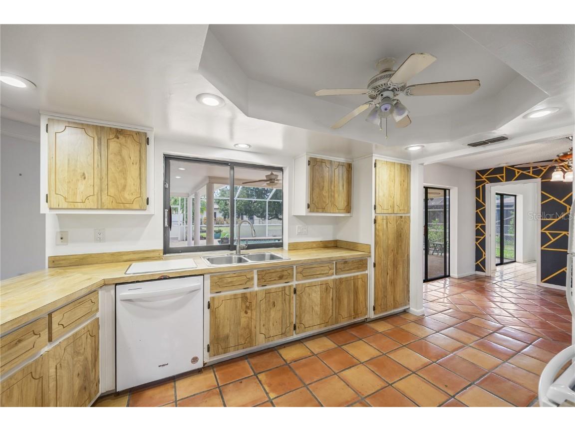 702 SE 36th Street Cape Coral FL 33904 TB8437852 image10