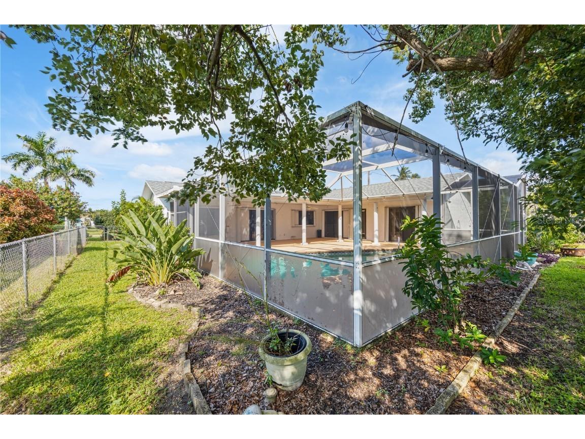 702 SE 36th Street Cape Coral FL 33904 TB8437852 image30