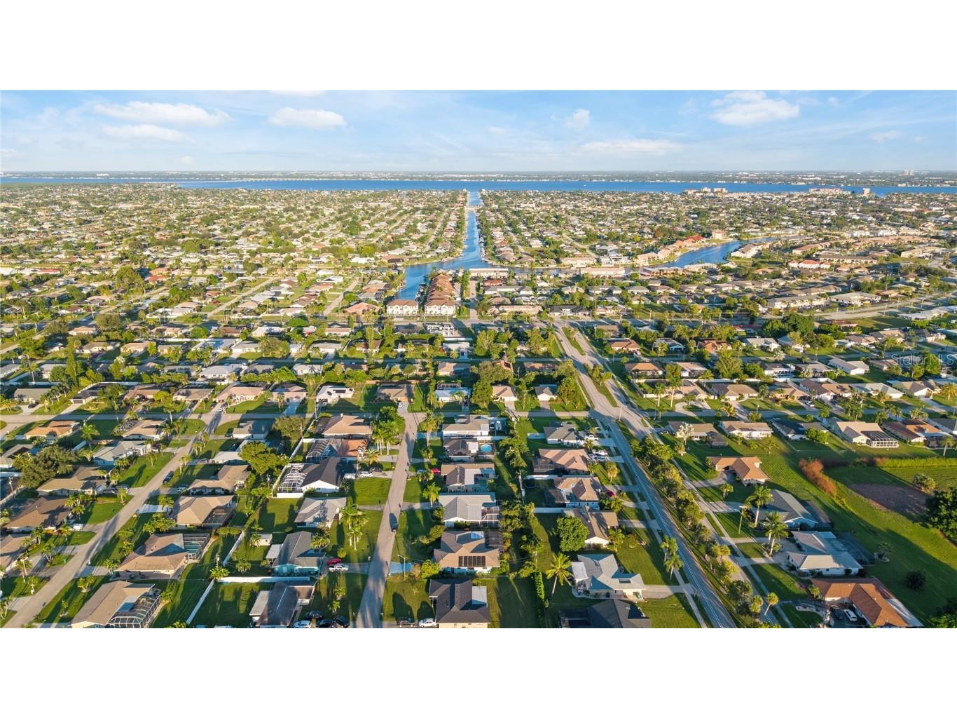 702 SE 36th Street Cape Coral FL 33904 TB8437852 image34