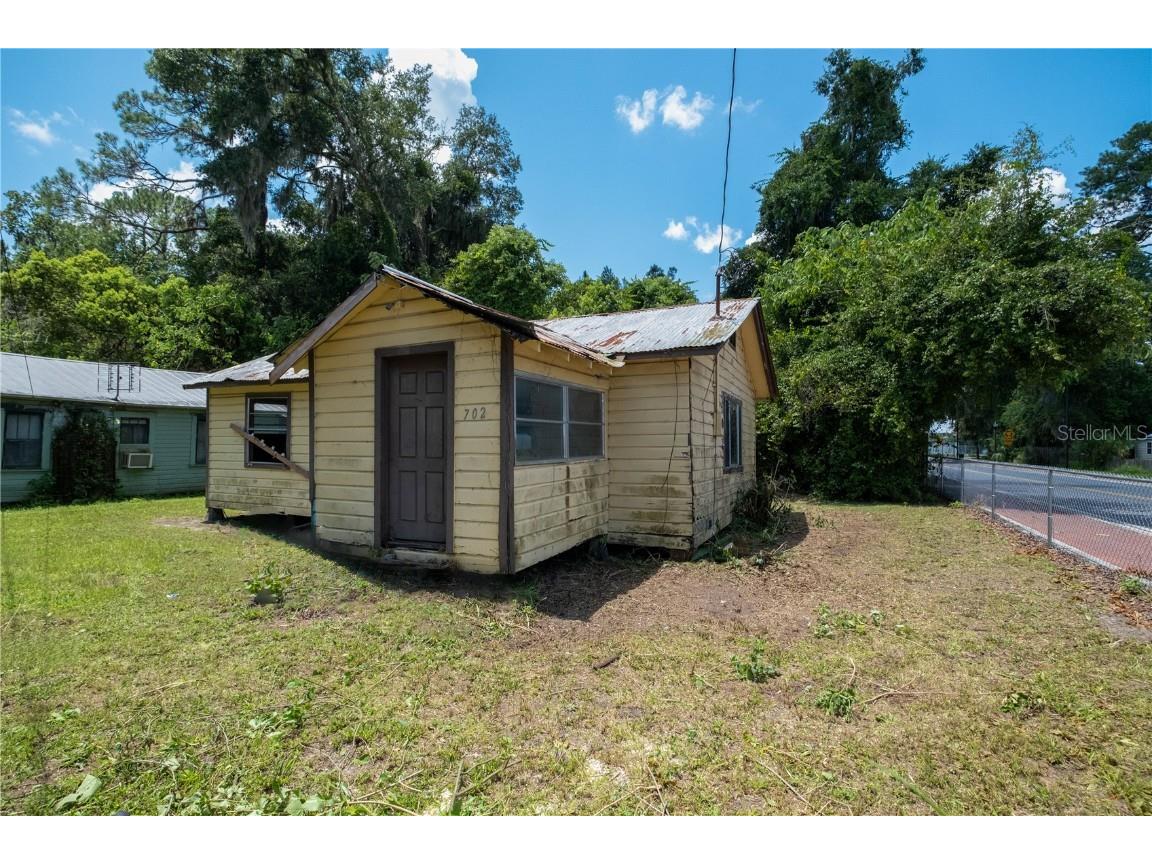 702 SE 8th Street Gainesville FL 32601 GC515325 image1