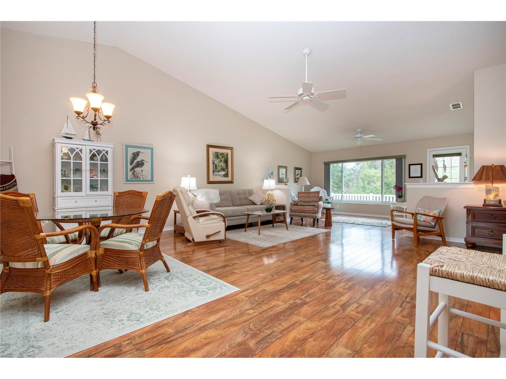 702 Staffordshire Lane #22 Sun City Center FL 33573 TB8481555 image11